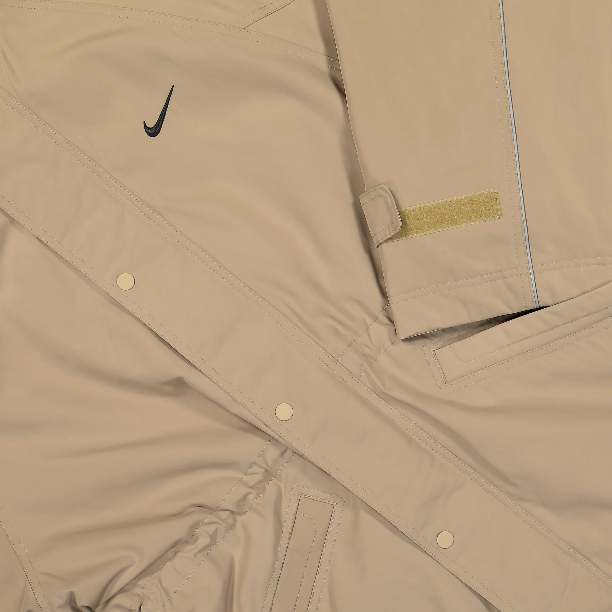 Sideline Jacket - Image 4