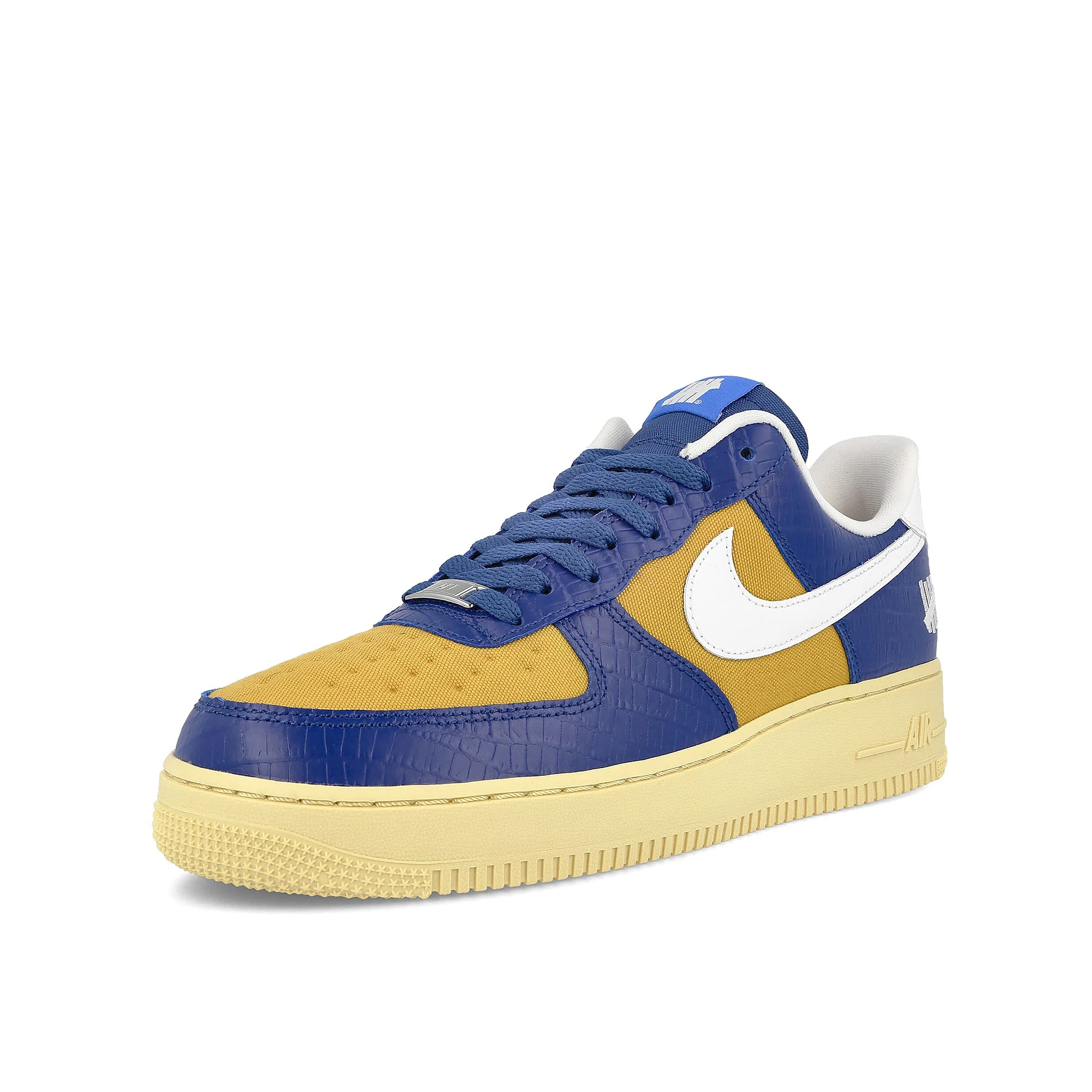 Undefeated x Nike Air Force 1 Low SP - Image 4