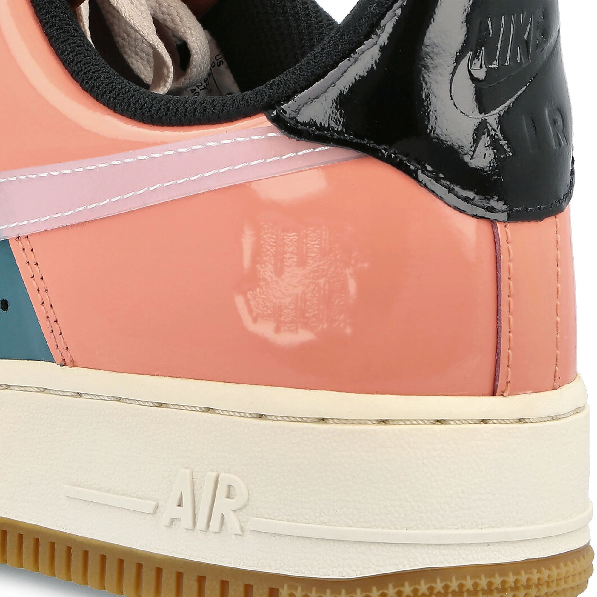 Undefeated x Nike Air Force 1 Low SP - Image 5