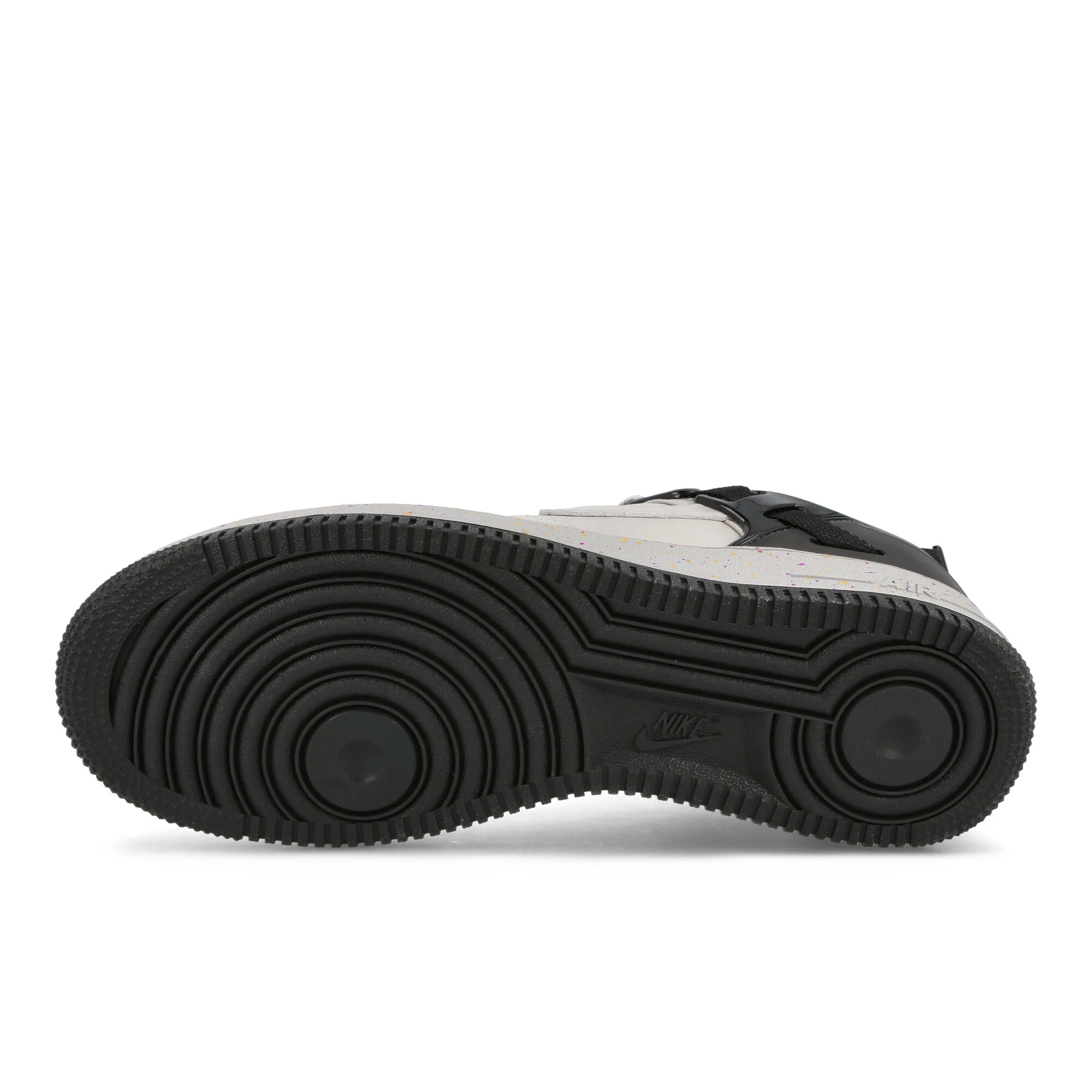 Undercover x Nike Air Force 1 Low SP - Image 6