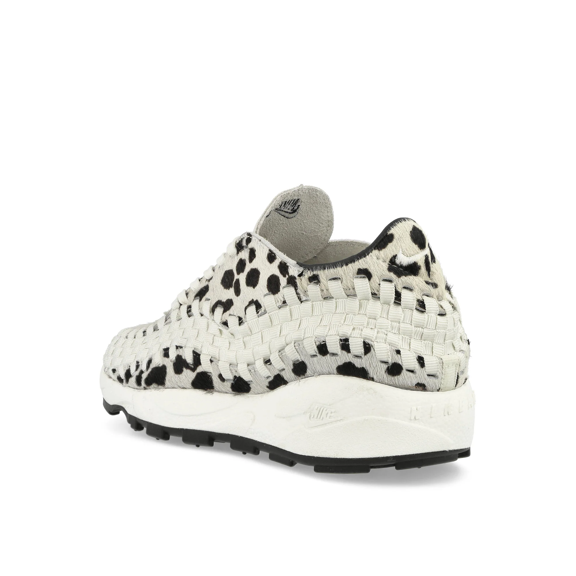 W Air Footscape Woven - Image 3