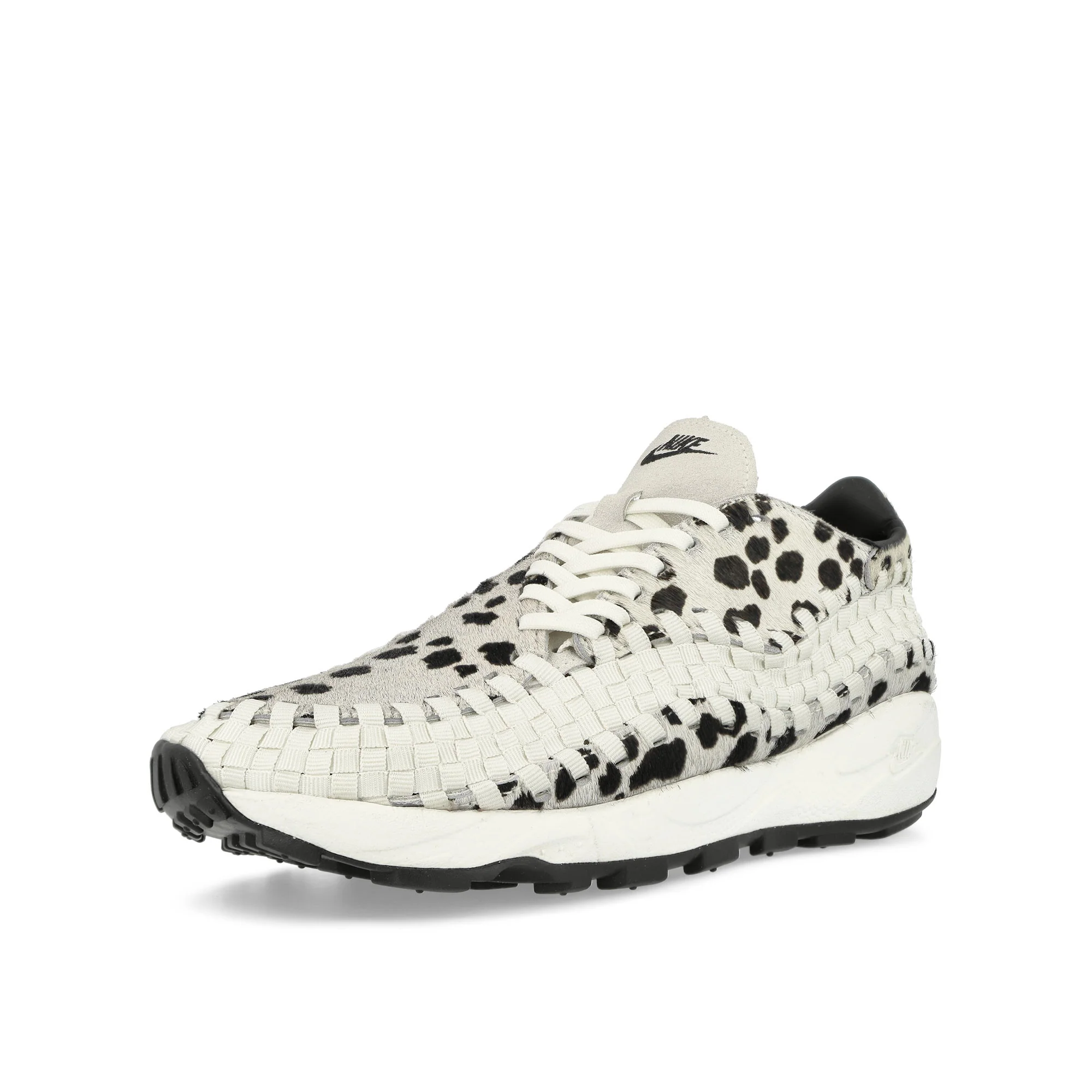 W Air Footscape Woven - Image 4
