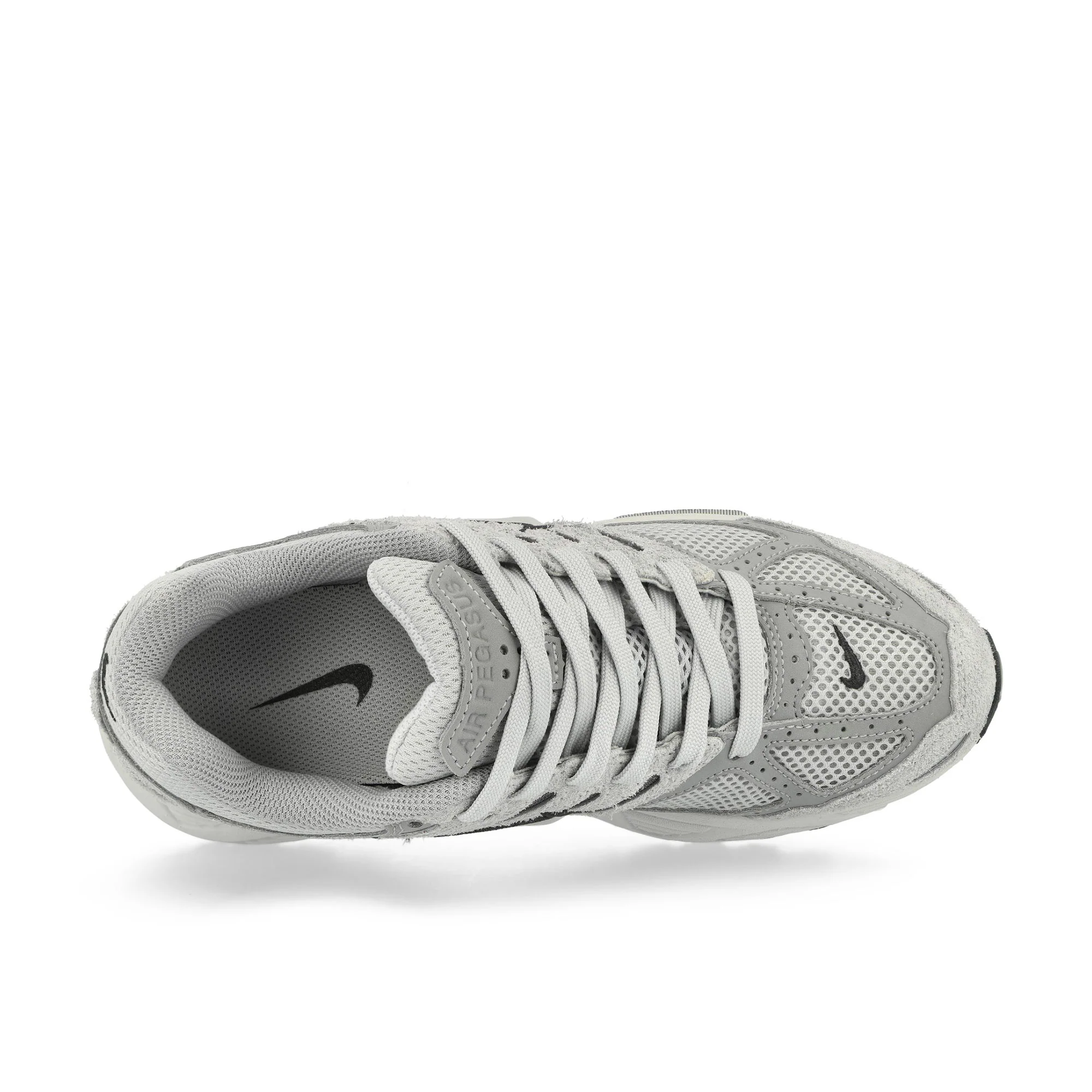 W Air Pegasus 2005 - Image 5