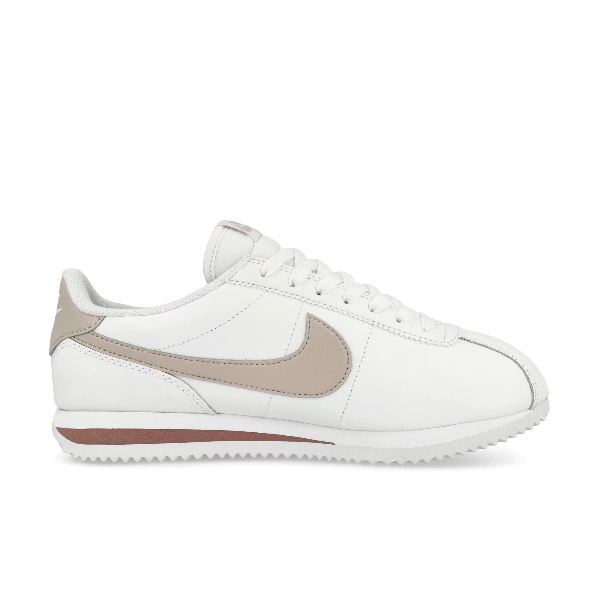 W Cortez - Image 2