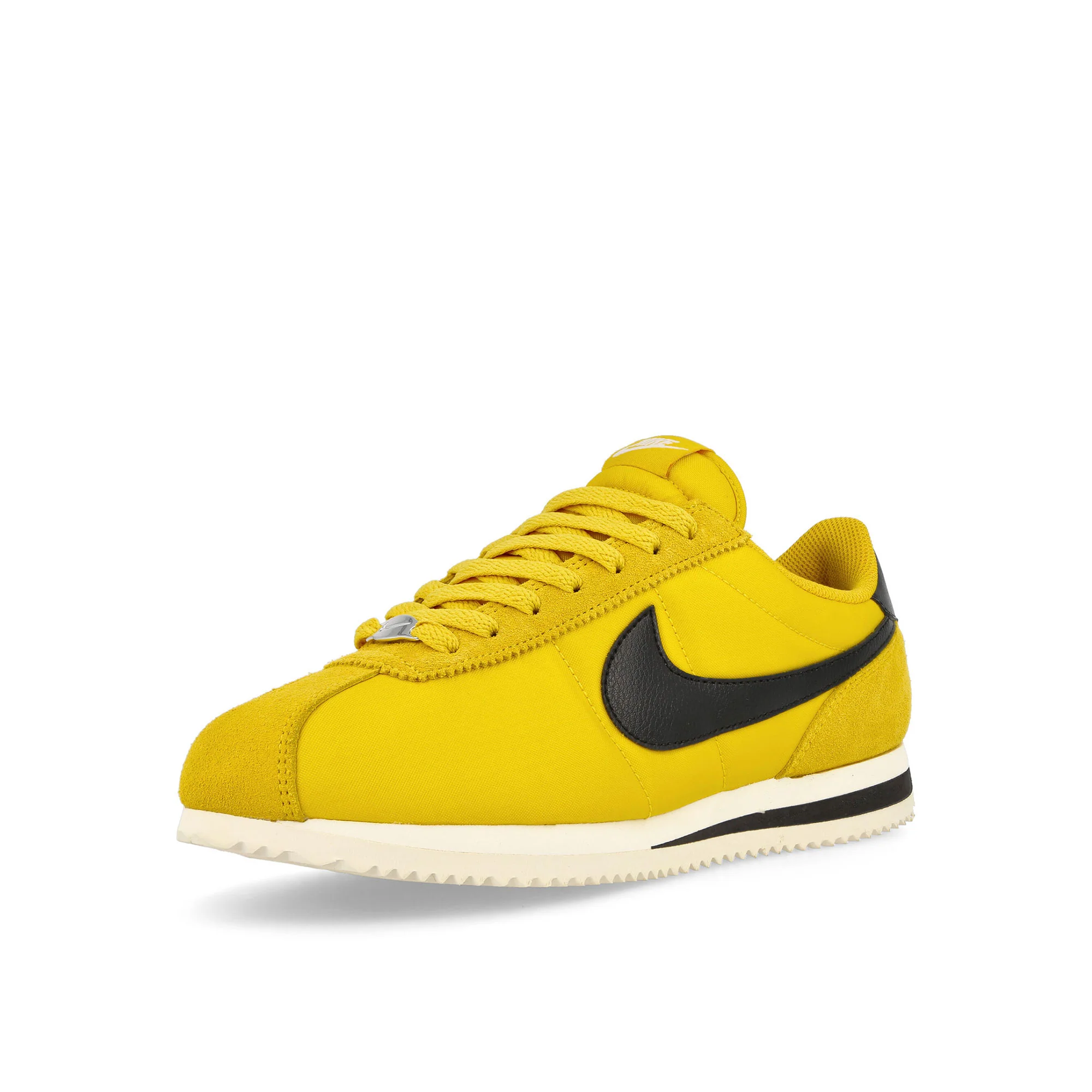 W Cortez - Image 4
