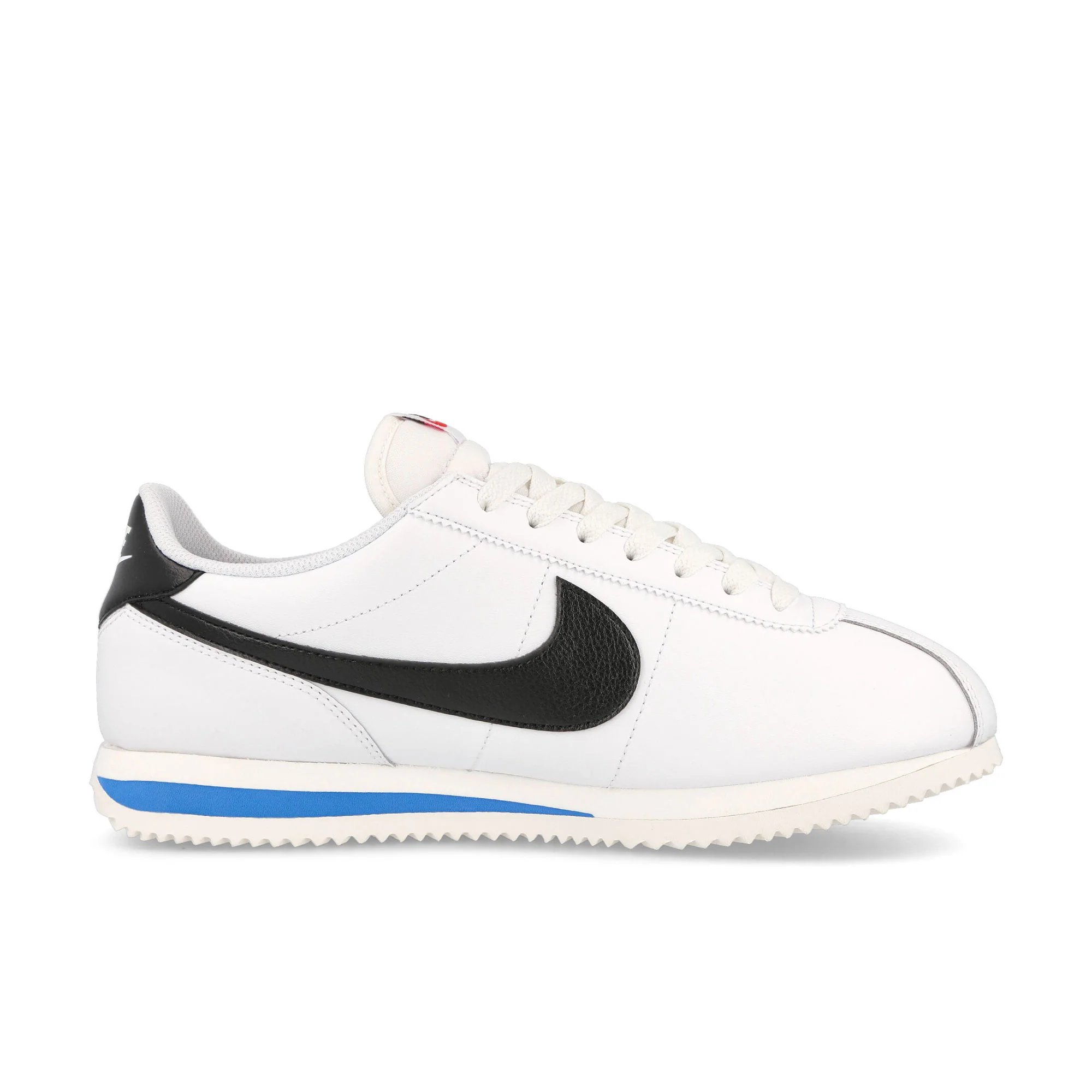 W Cortez - Image 2