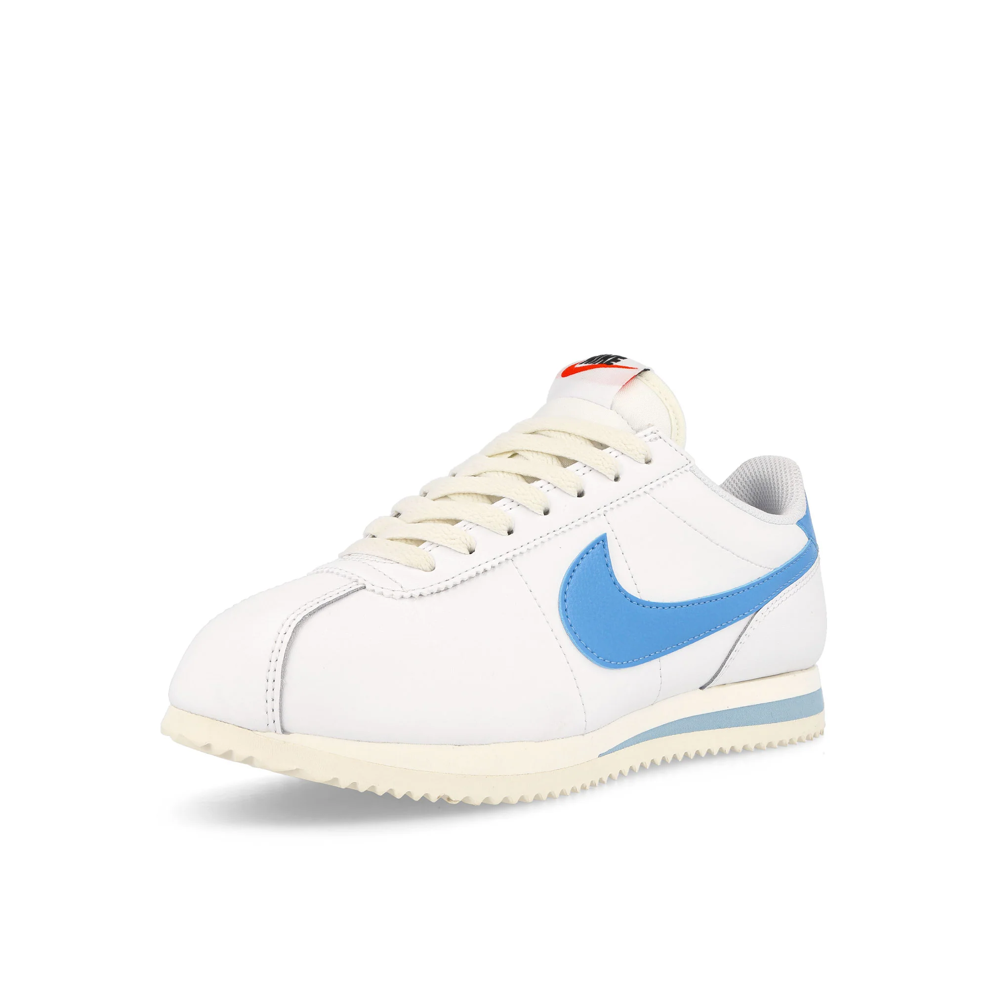W Cortez - Image 4