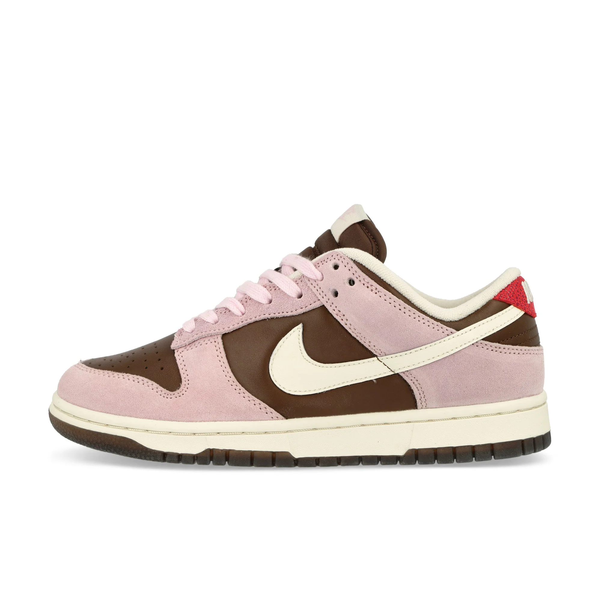 W Dunk Low