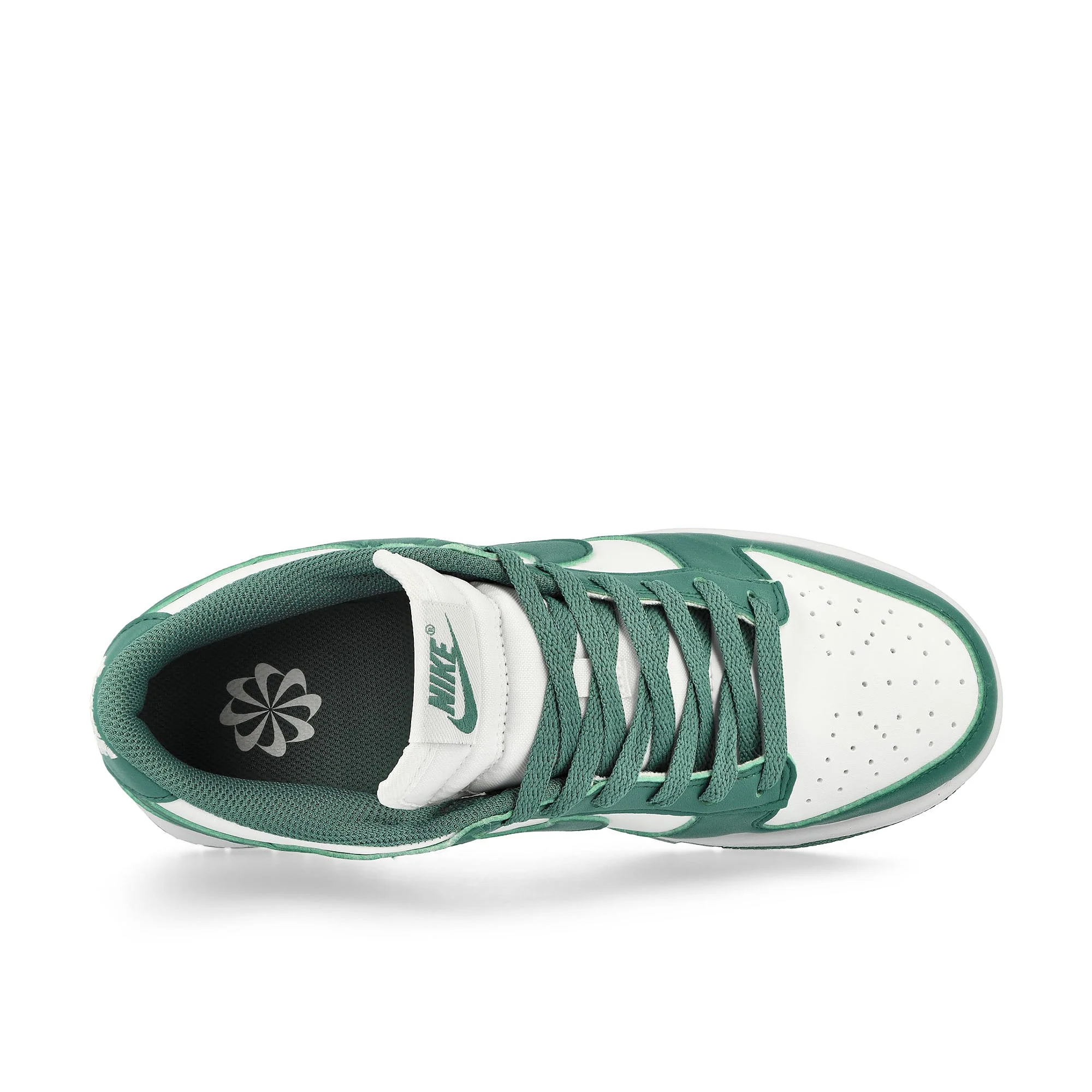 W Dunk Low Next Nature - Image 5