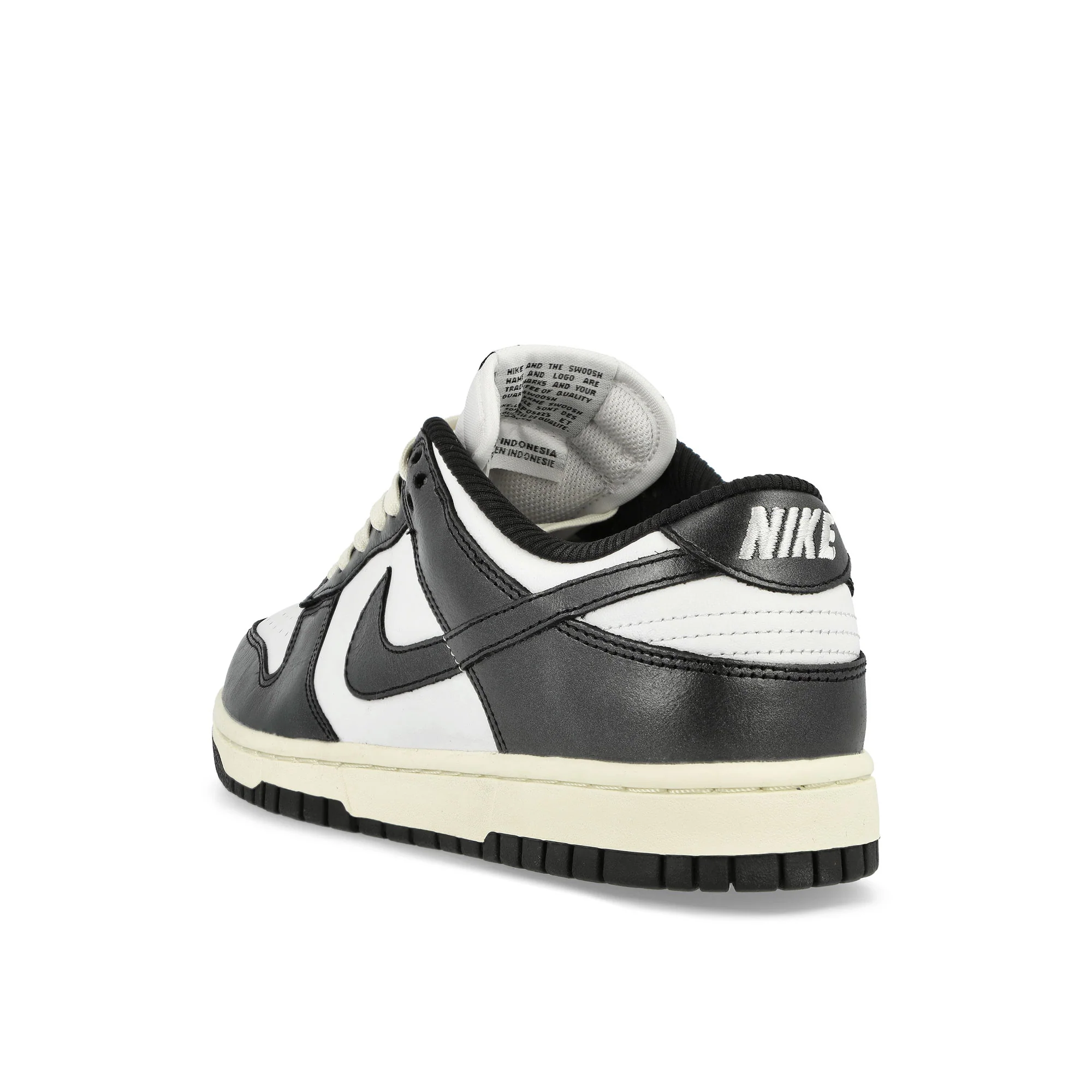 W Dunk Low Premium - Image 3