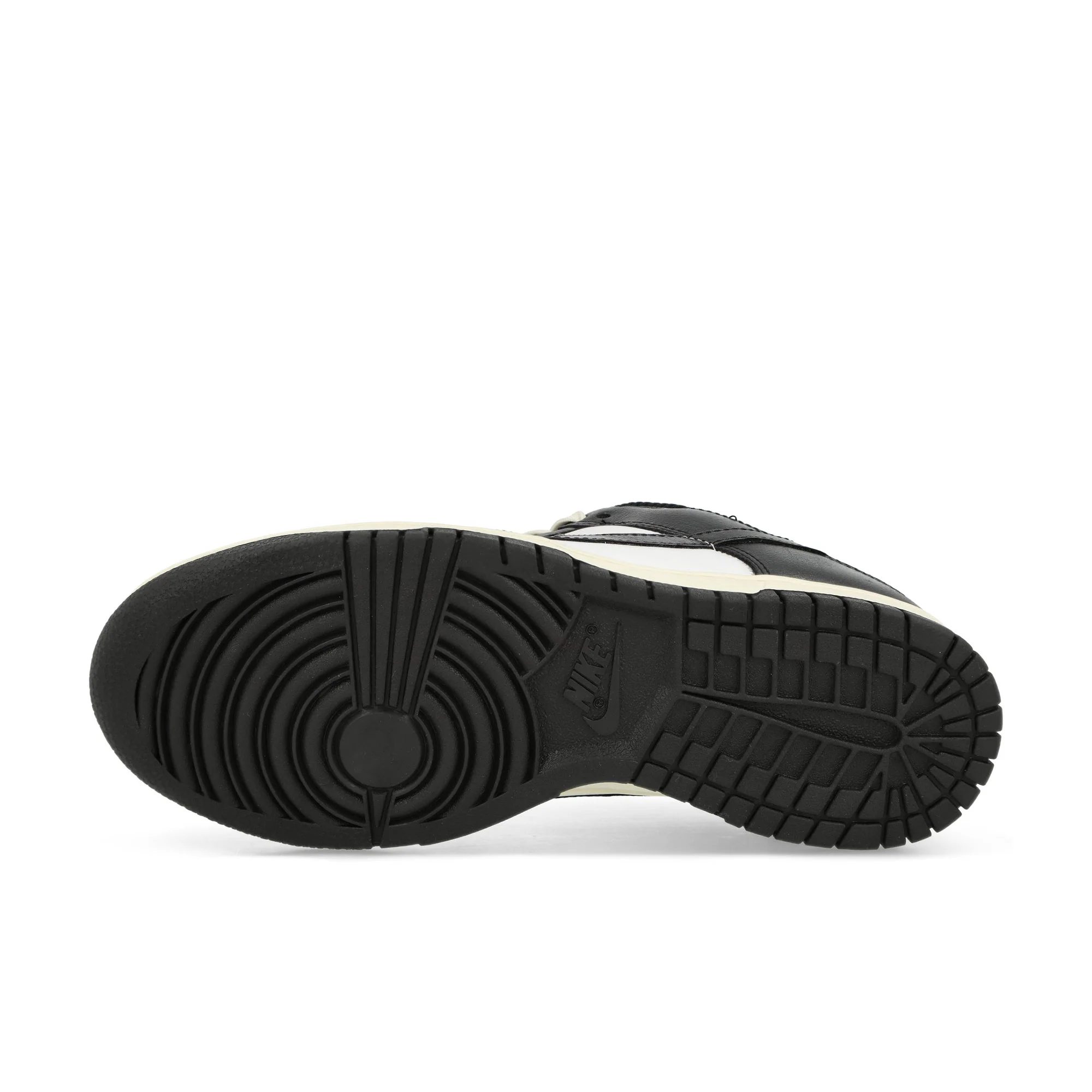 W Dunk Low Premium - Image 6