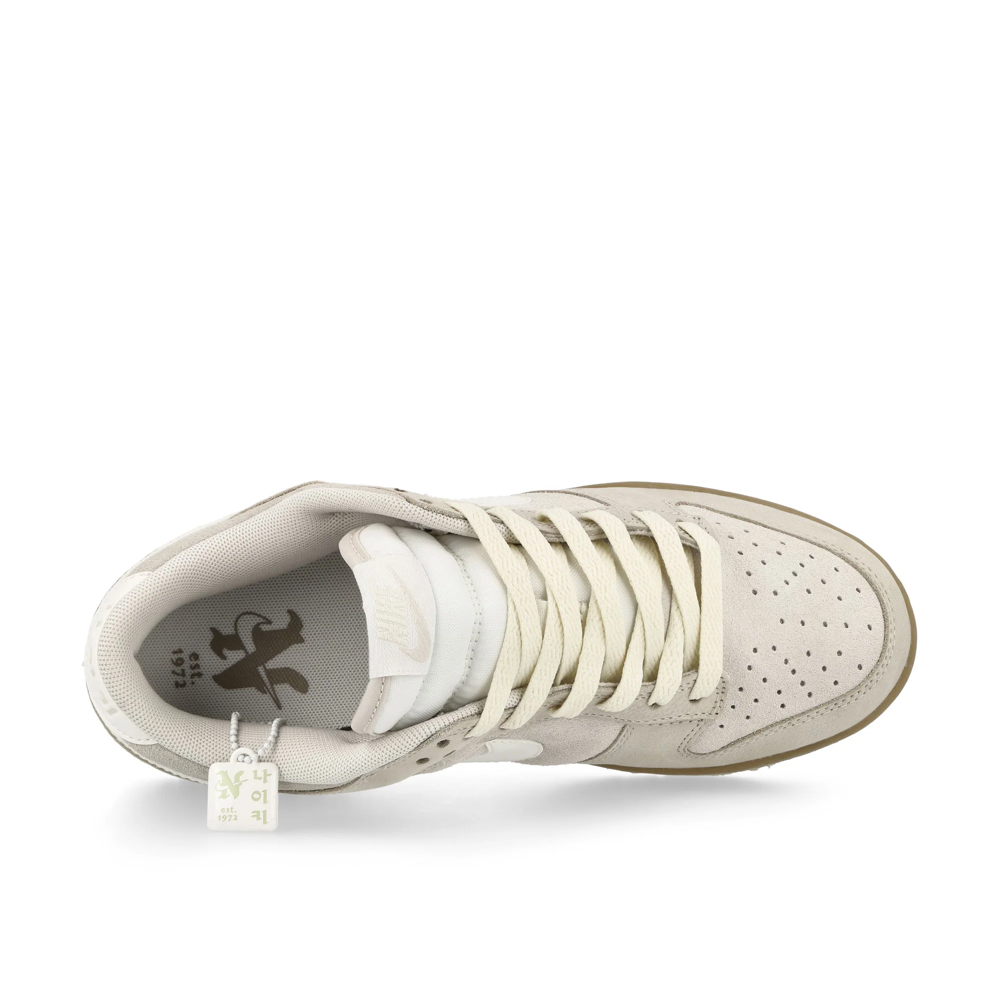 W Dunk Low SE - Image 5