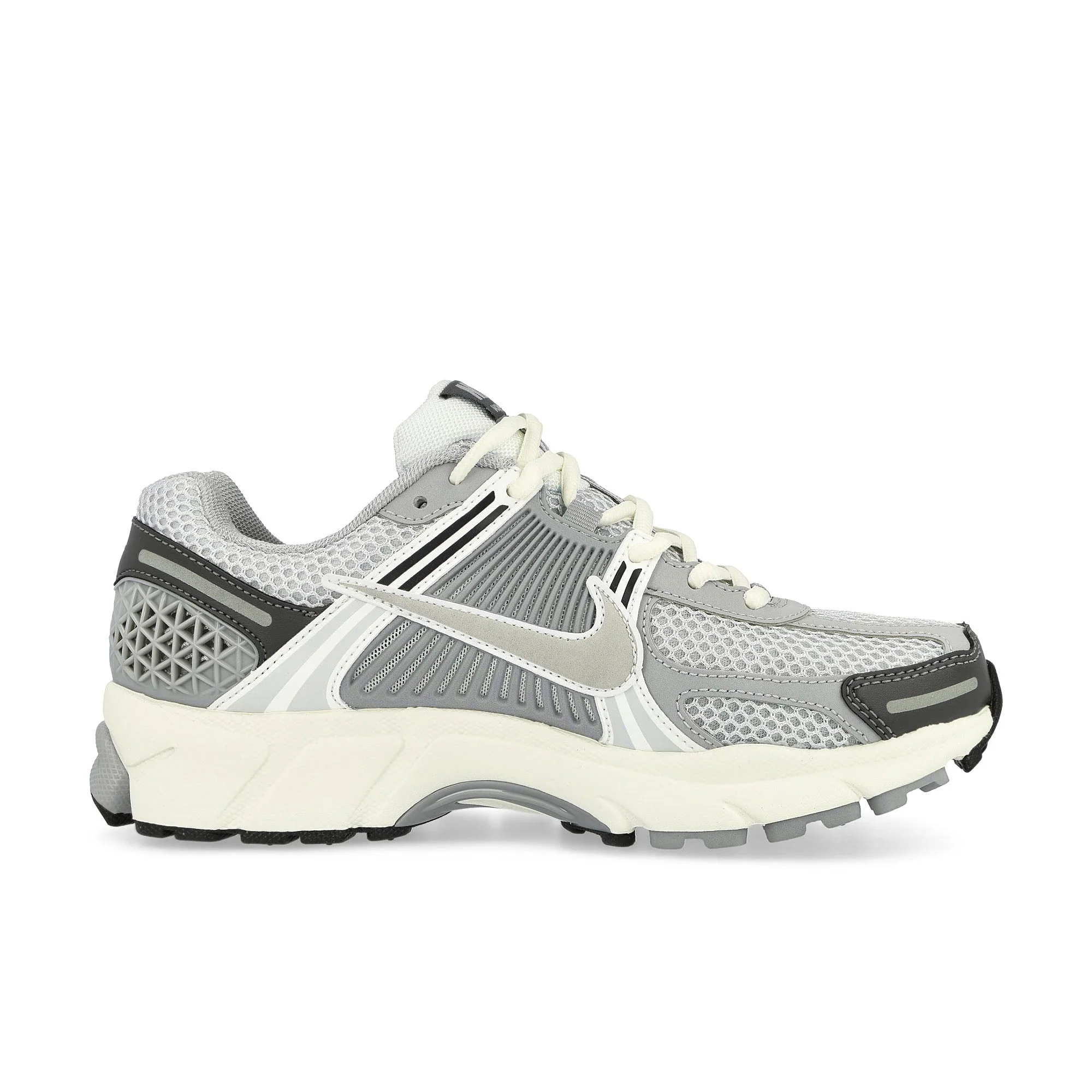 W Zoom Vomero 5 - Image 2