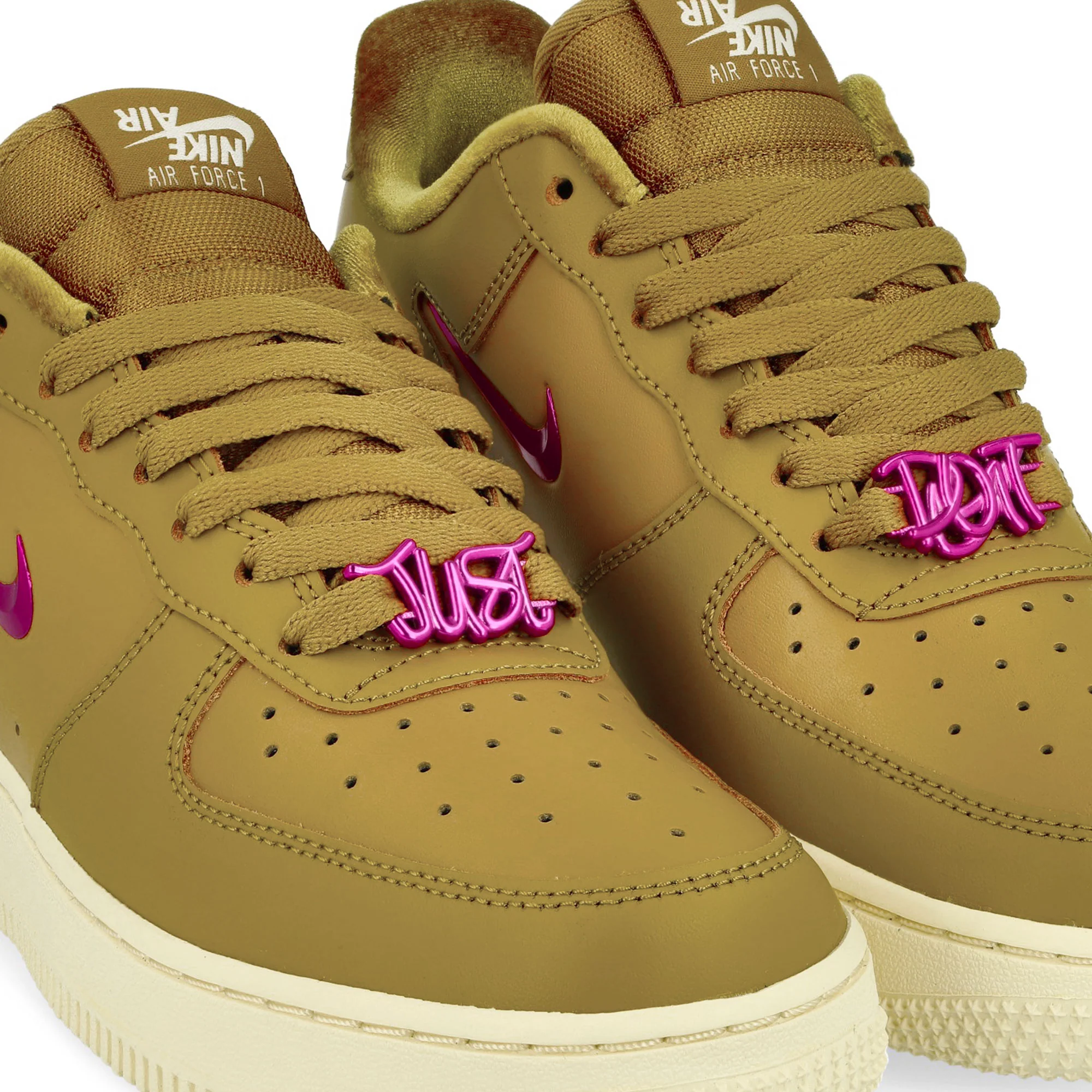Wmns Air Force 1 '07 SE - Image 5