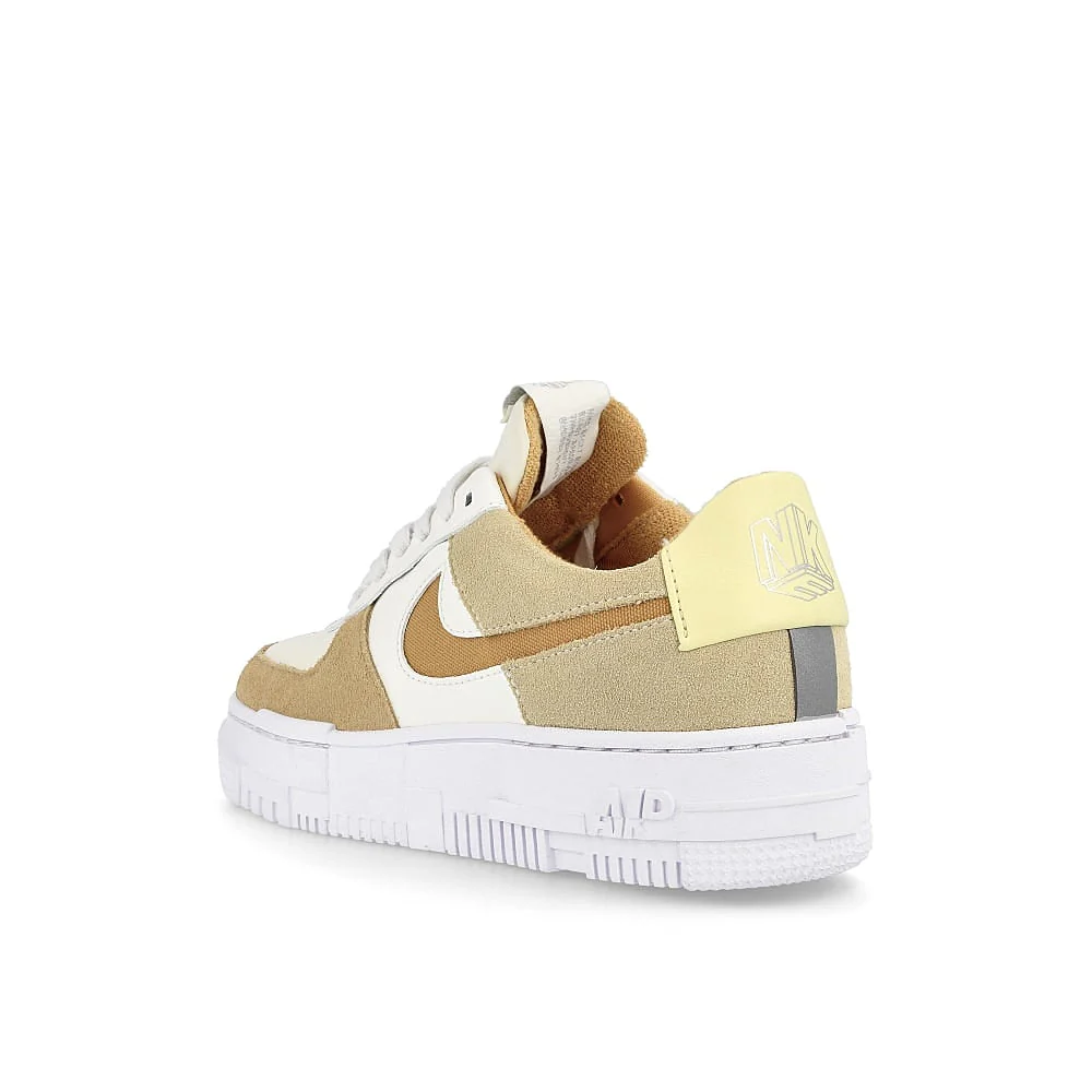 wmns air force 1 pixel - Image 3
