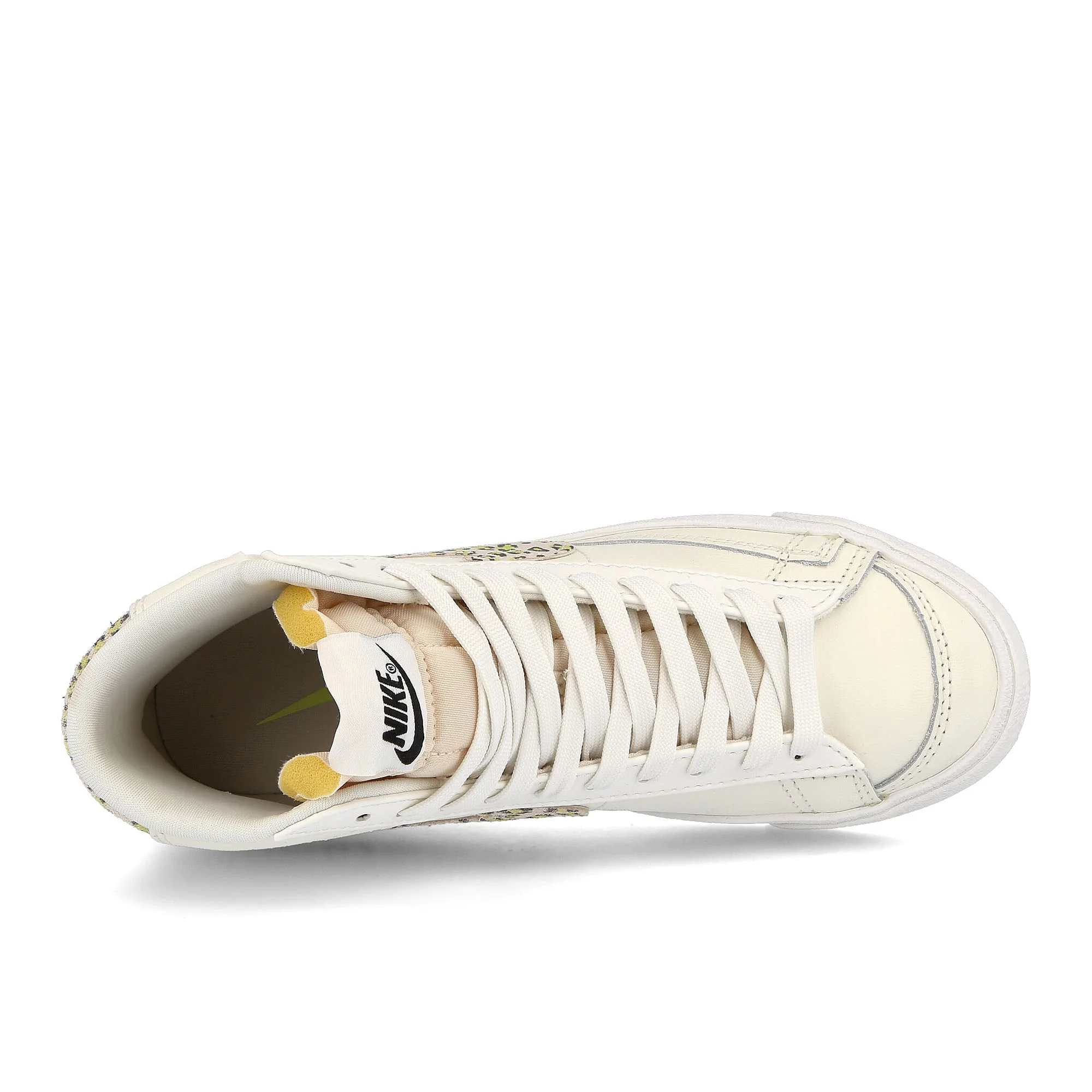 wmns blazer mid 77 se - Image 5
