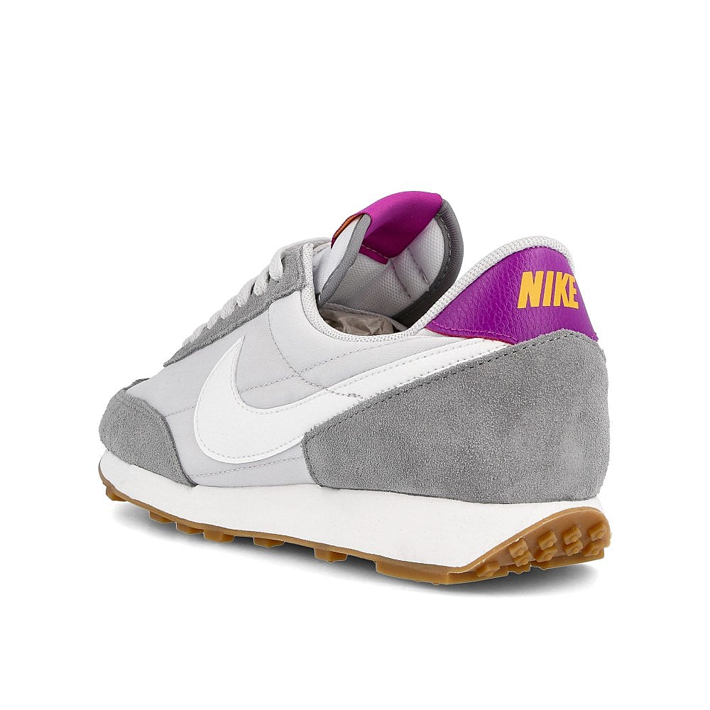 wmns daybreak - Image 3