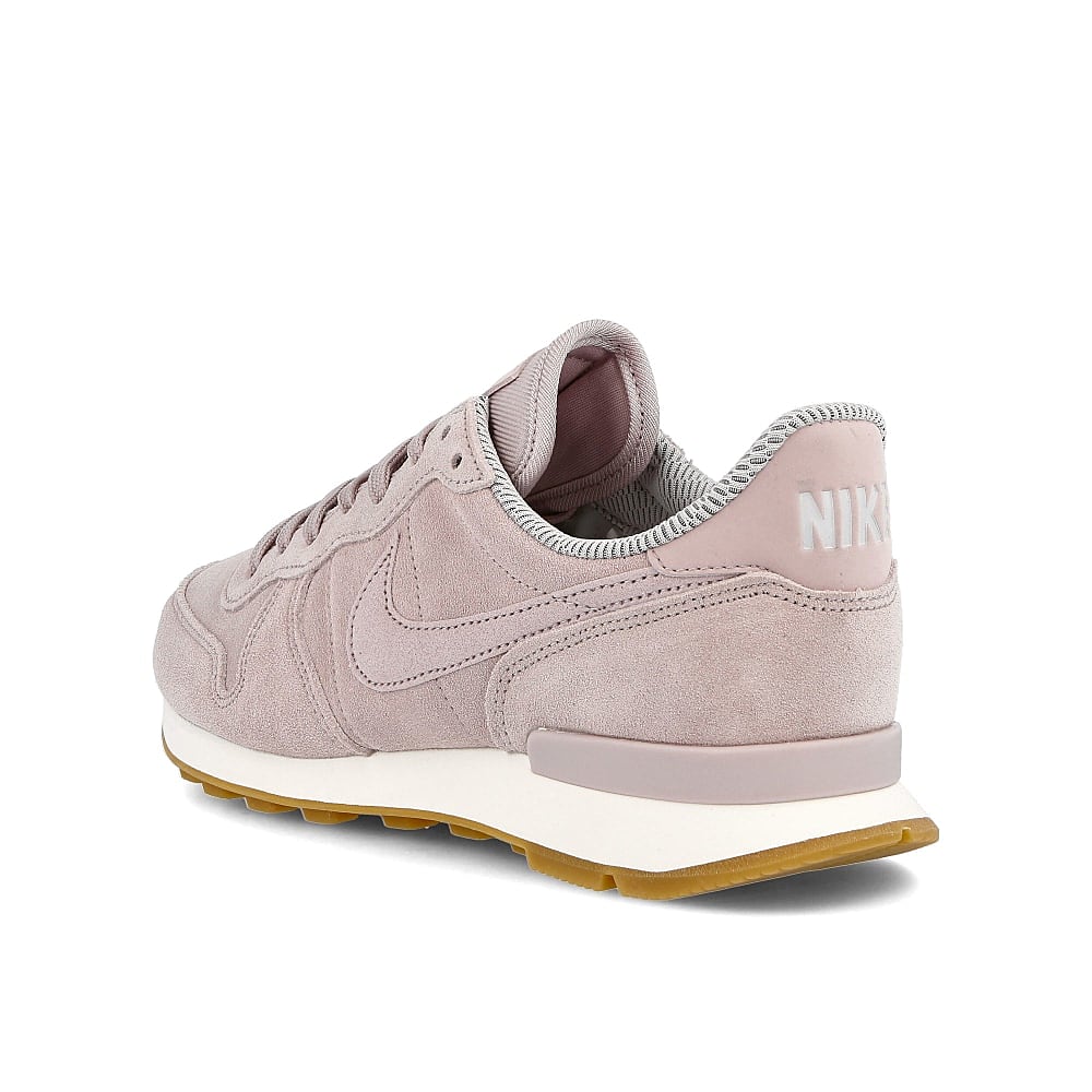 wmns internationalist se - Image 3