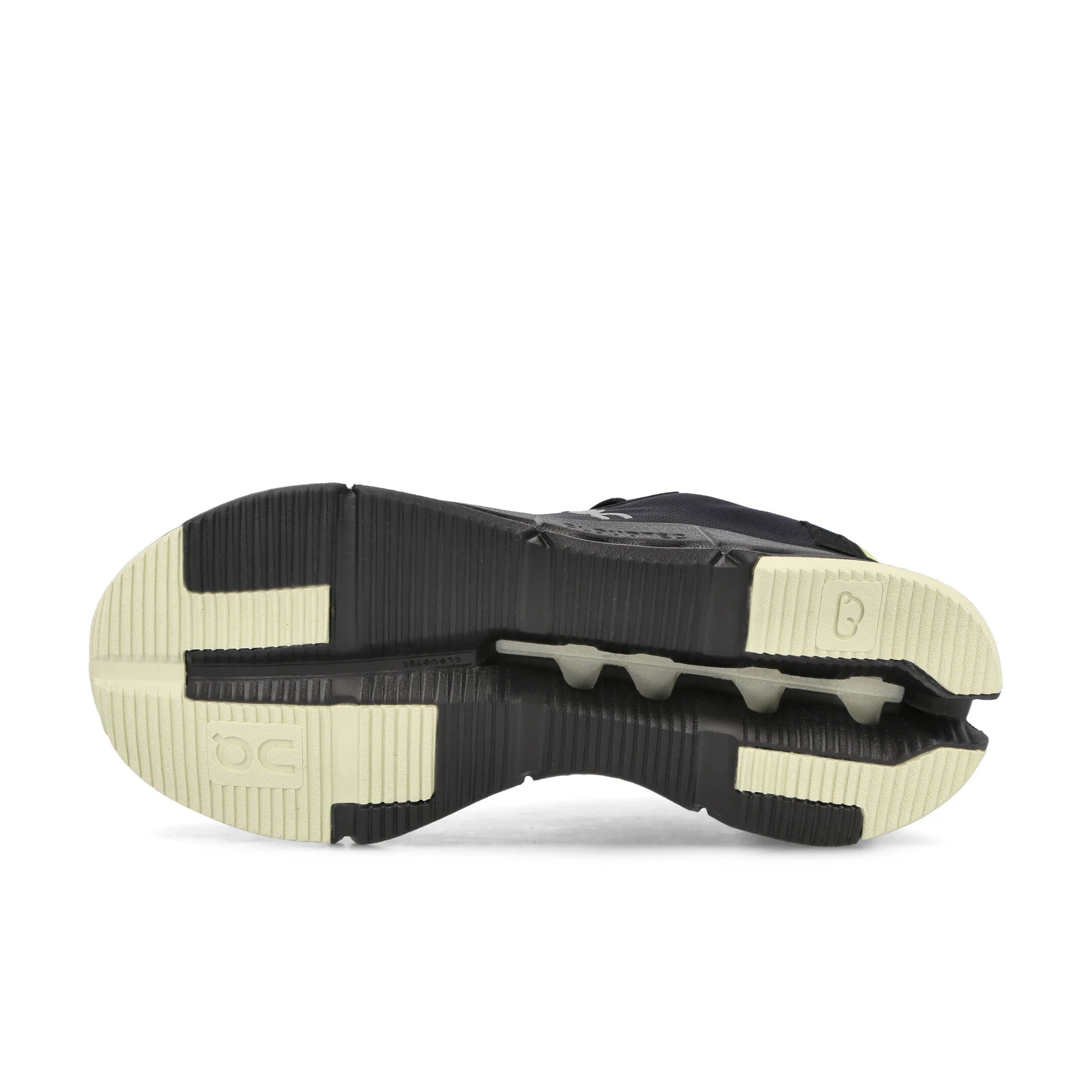 W Cloudnova Form - Image 6