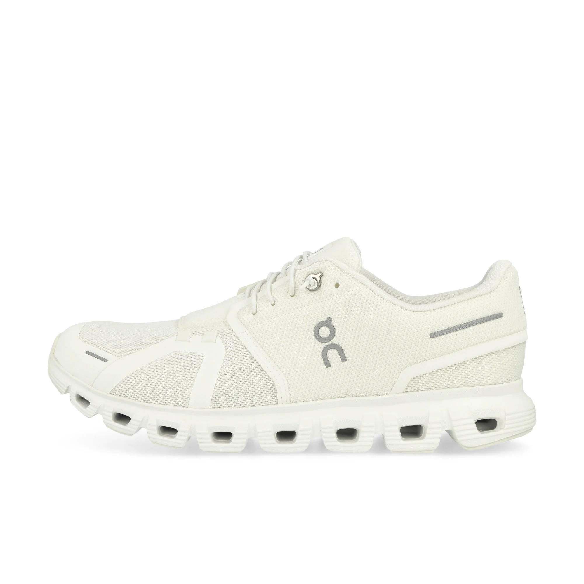 Wmns Cloud 6