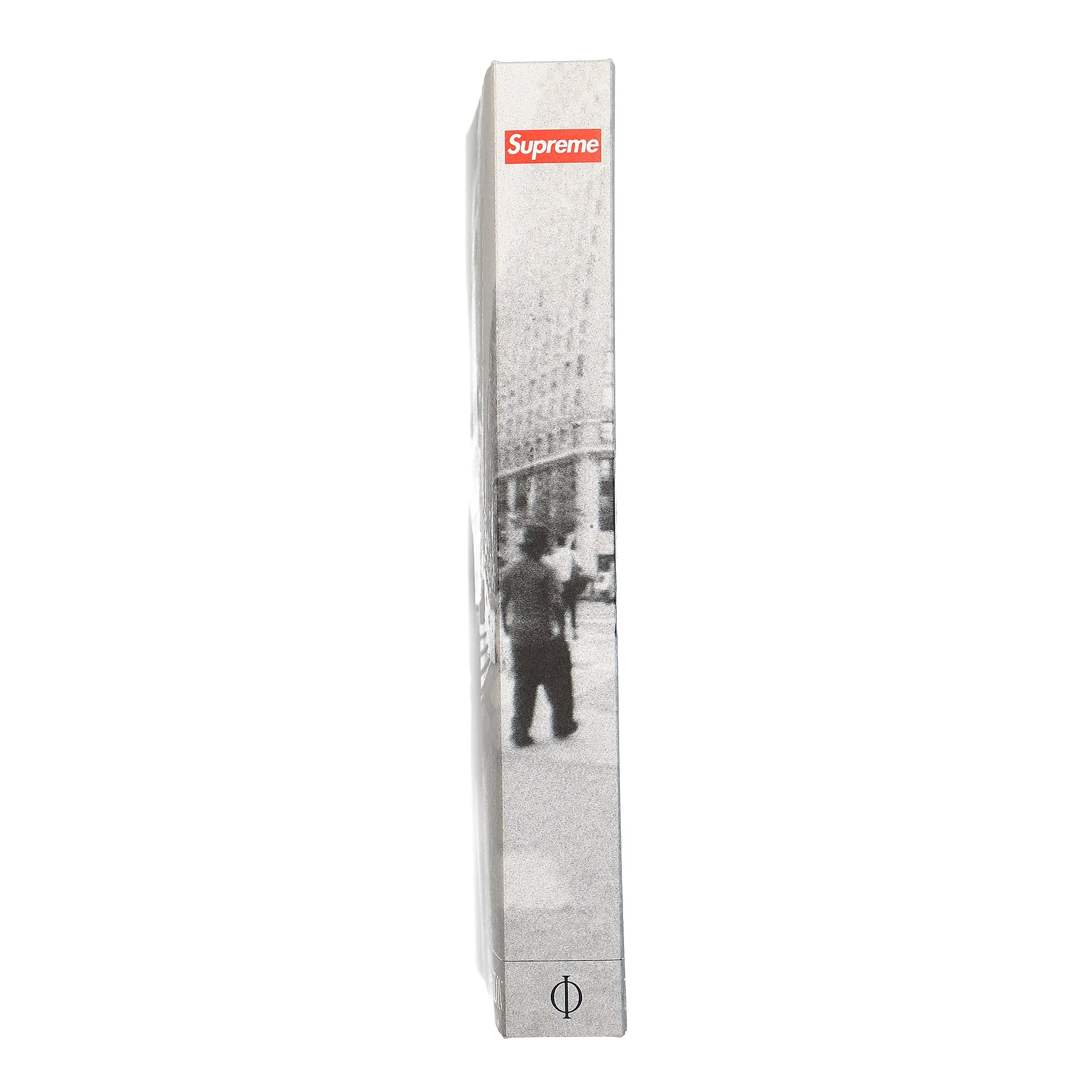 Supreme - Image 3