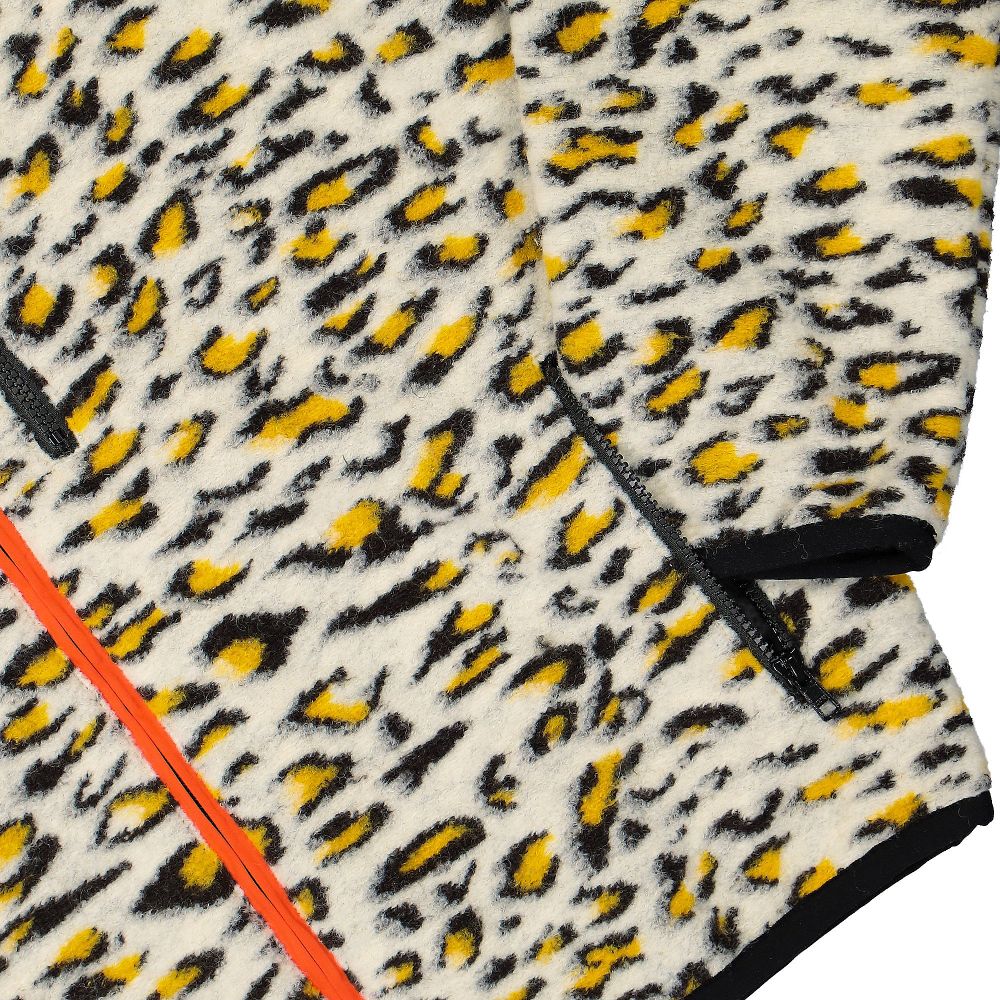 Strain Fuzzy Jacket - Image 4