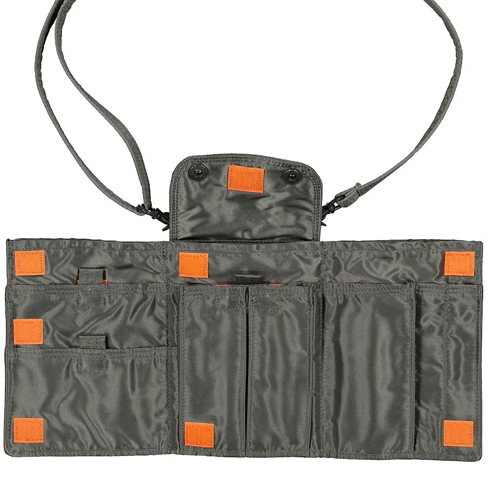 Travel Case - Image 5