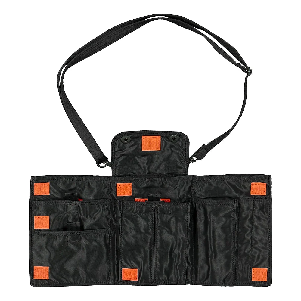 Travel Case - Image 4