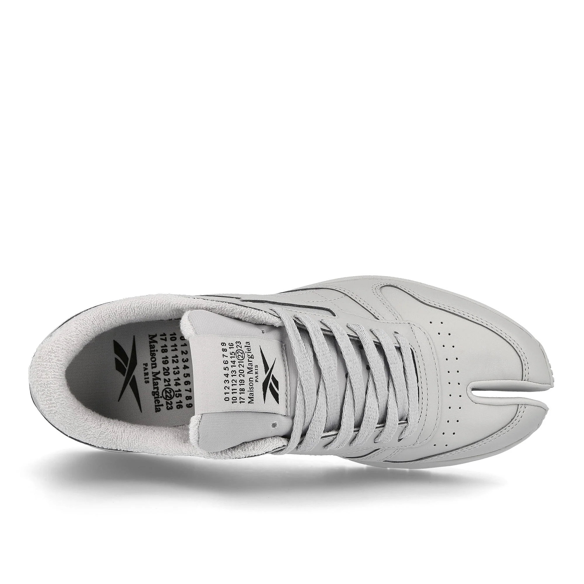 Maison Margiela x Reebok Project 0 Classic - Image 6