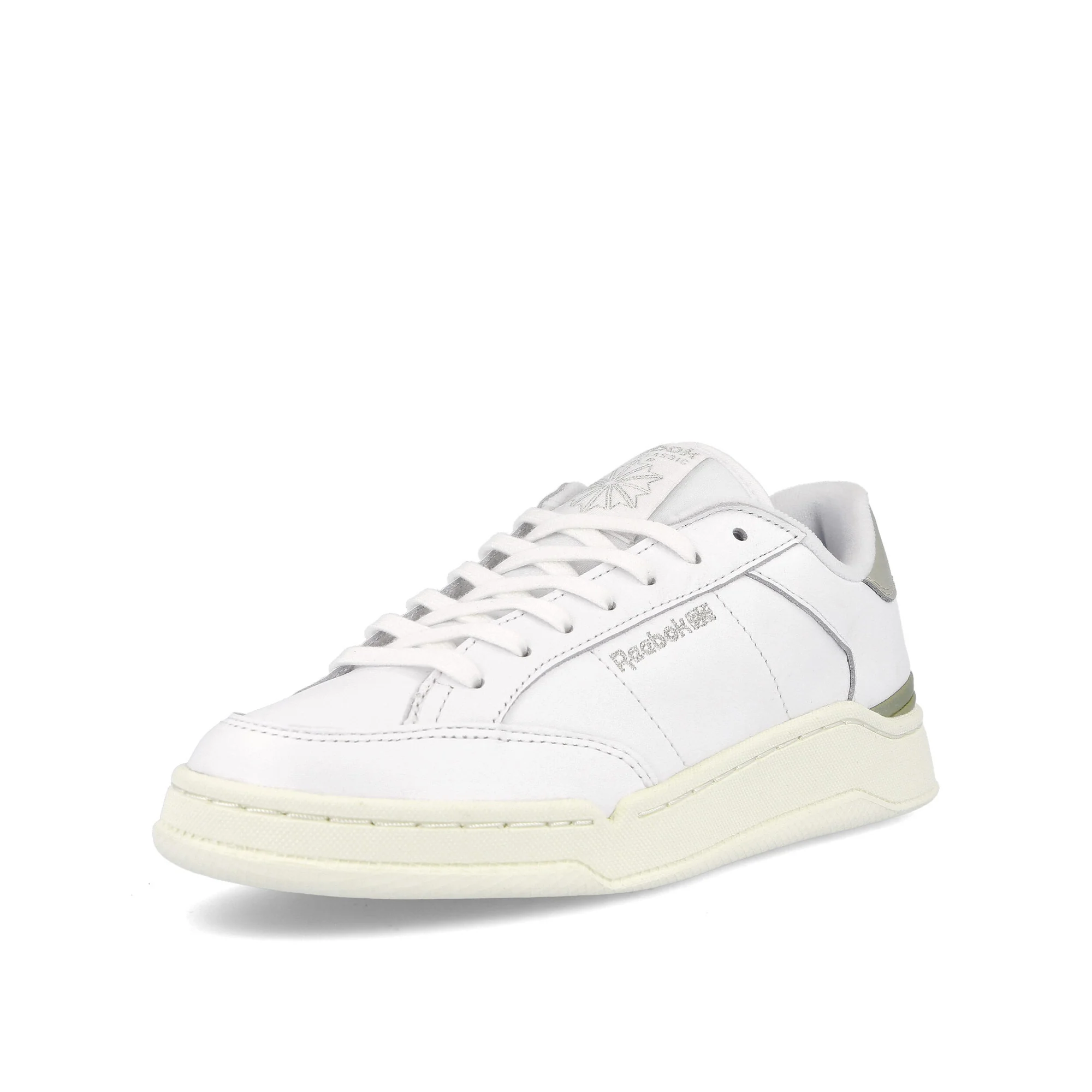 wmns ad court - Image 4