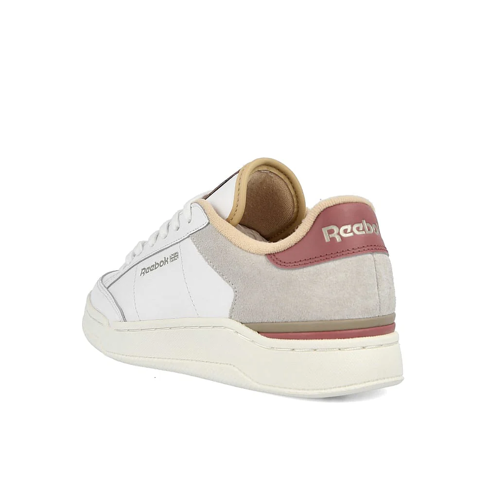 wmns ad court - Image 3