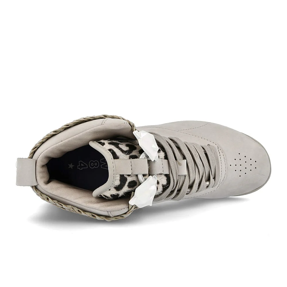 Wonder Woman x Reebok Wmns F/S Hi MU - Image 5
