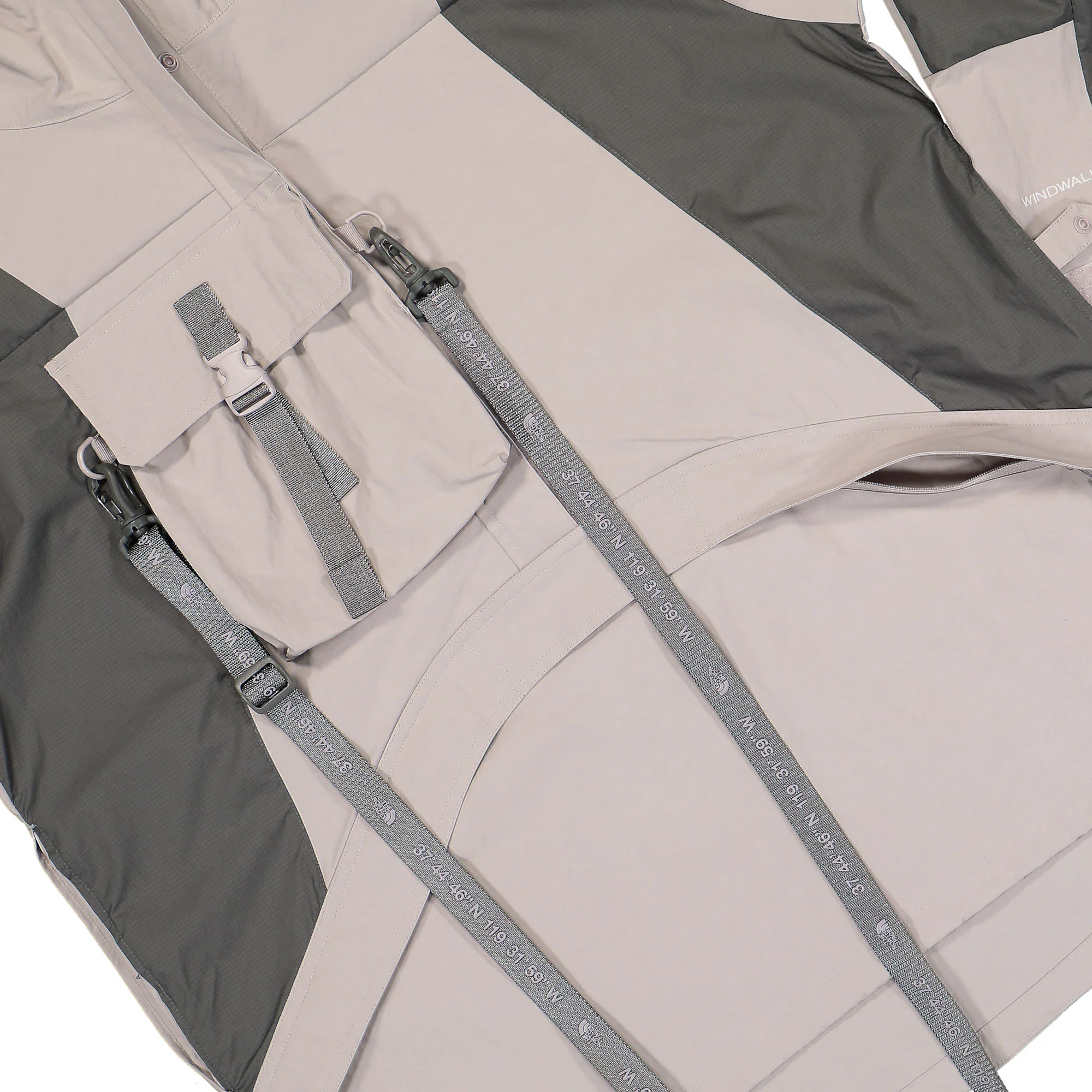 M Lightweight Anorak - Image 4