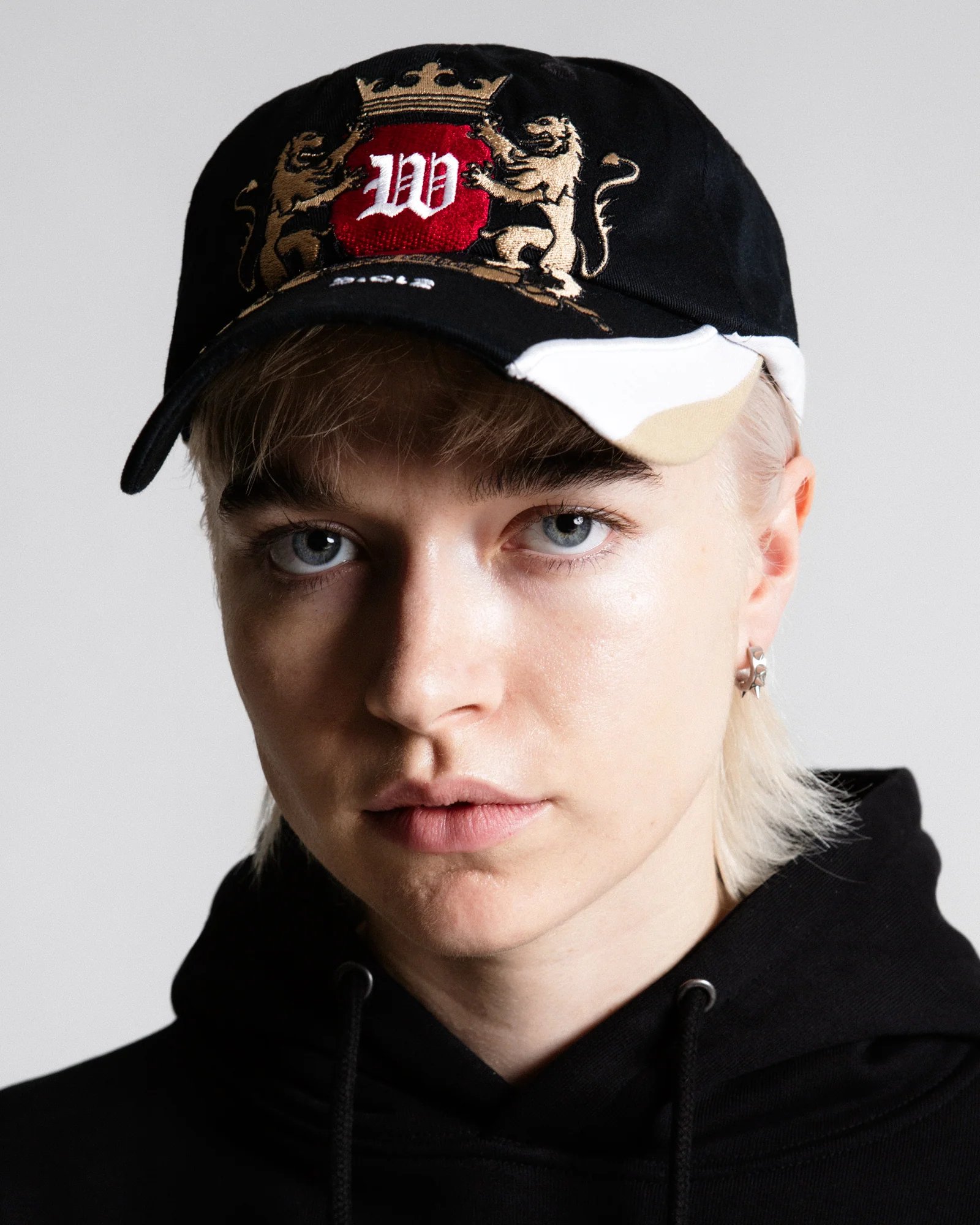 Crest Cap - Image 3